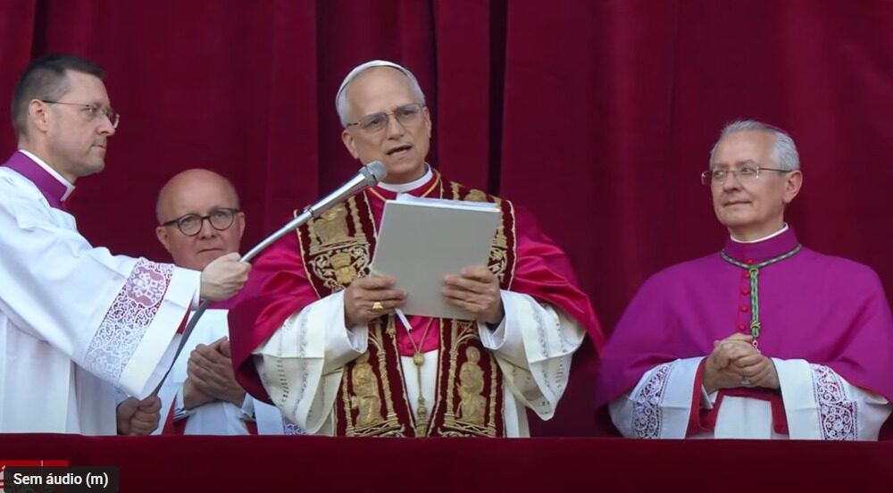 Teorias conspiratórias ligam novo Papa ao Apocalipse 13; teólogo comenta
